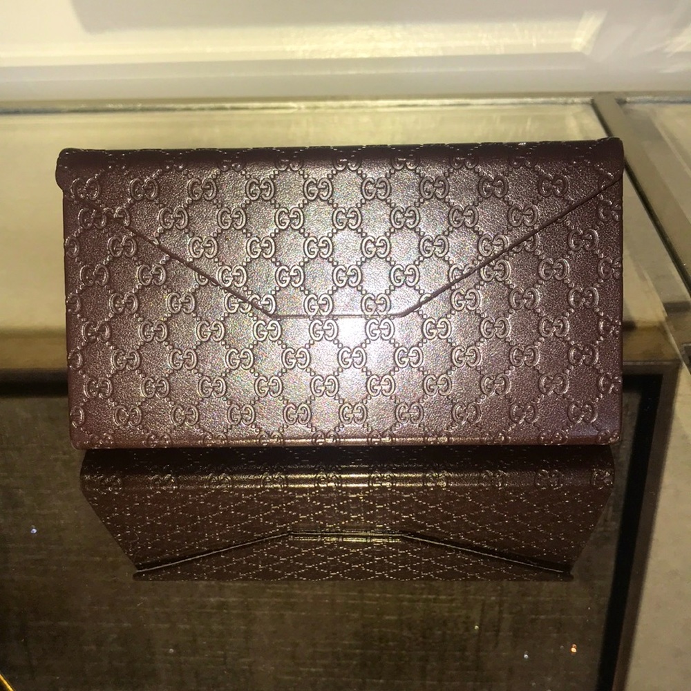 Gucci sunglasses case